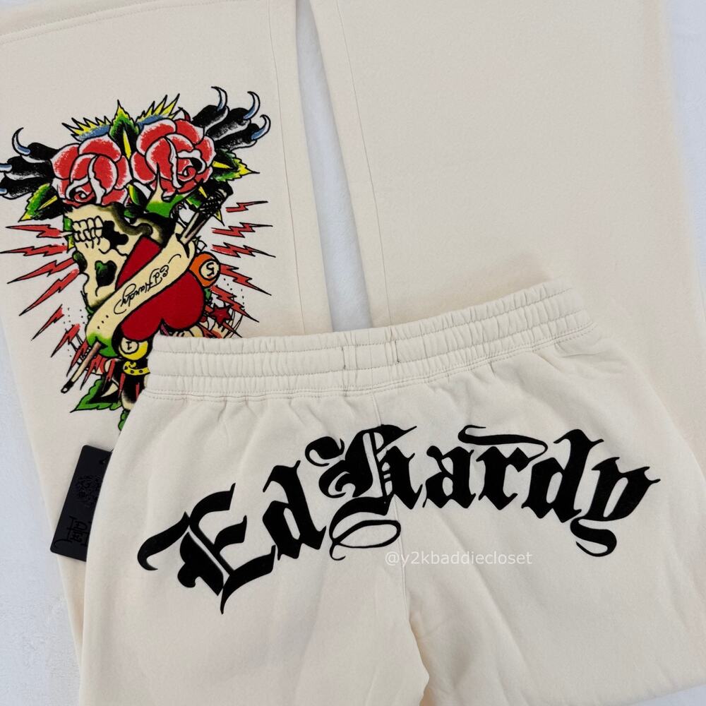 Ed Hardy Tracksuit (Size S) - Picture 4 of 16